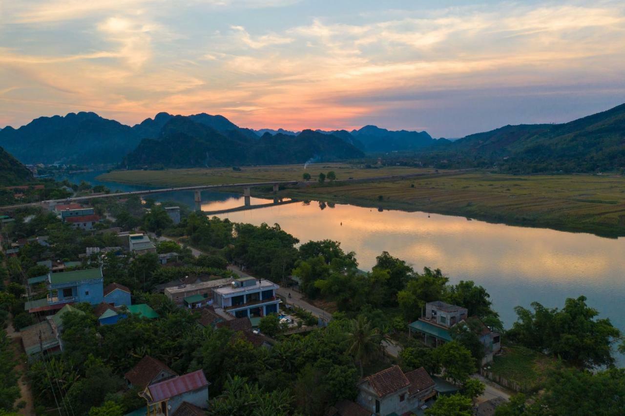 Fami Homestay Phong Nha Zewnętrze zdjęcie
