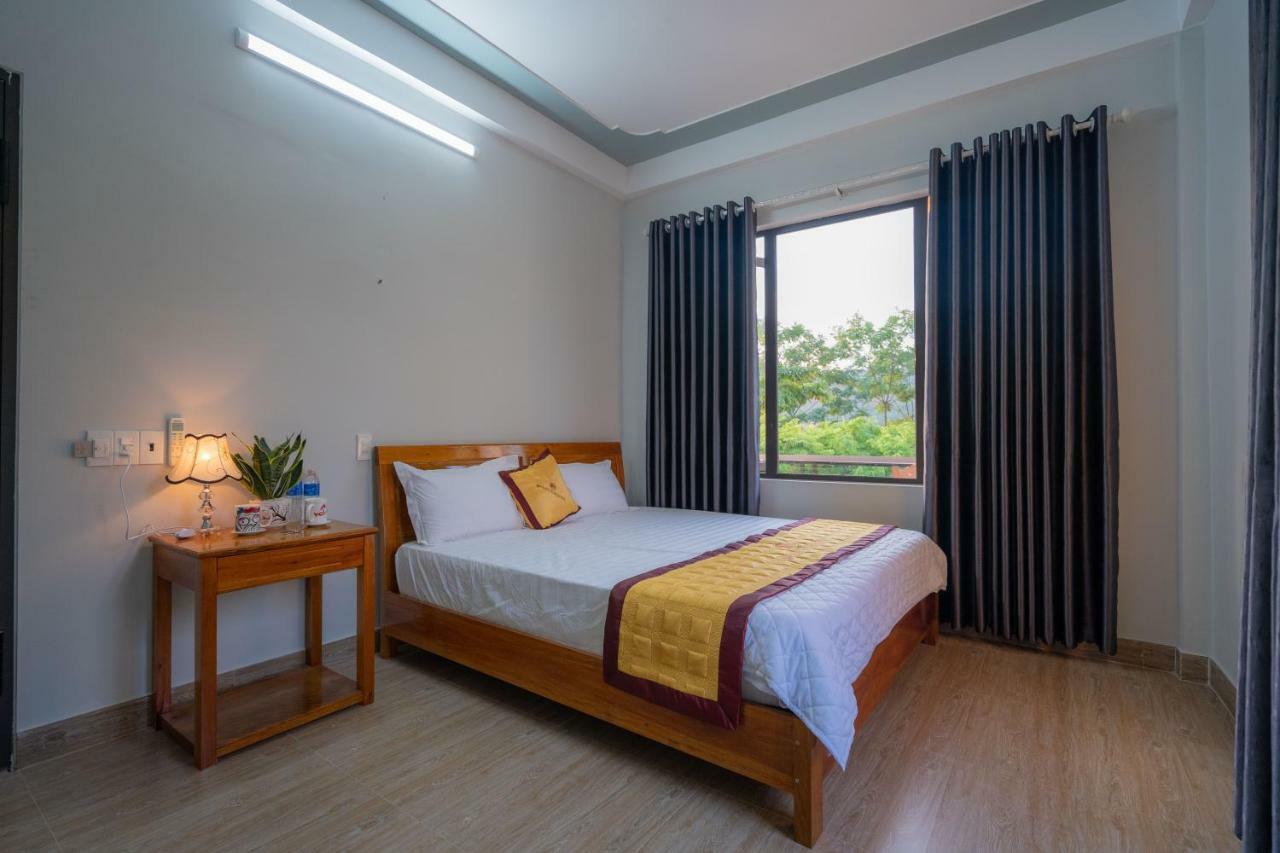 Fami Homestay Phong Nha Zewnętrze zdjęcie