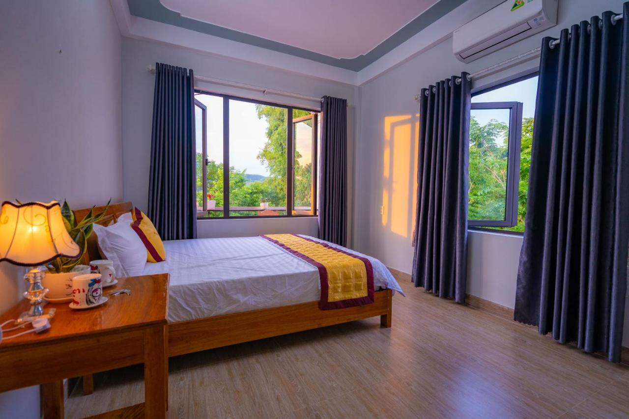 Fami Homestay Phong Nha Zewnętrze zdjęcie